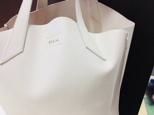 ノートパソコンのTシャツ