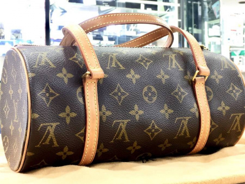 バッグのLOUIS VUITTON(ルイ・ヴィトン）