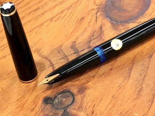 モンブランの万年筆