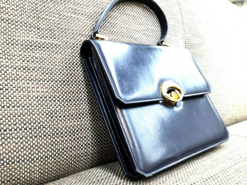 カジュアルバッグのGUCCI