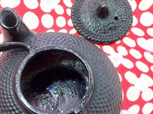 南部鉄器の鉄瓶