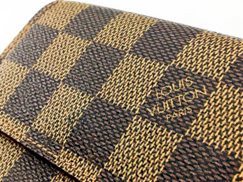財布のルイヴィトン（LOUIS VUITTON）