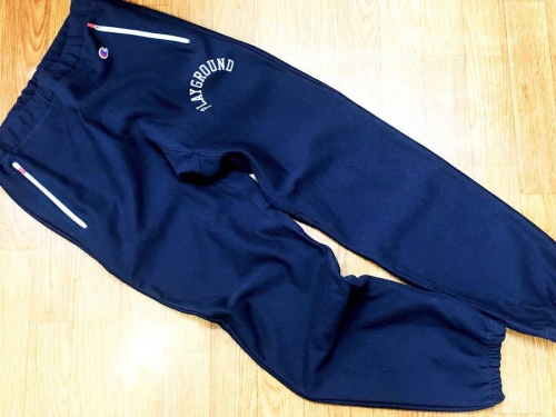 ボトムスのChanpion