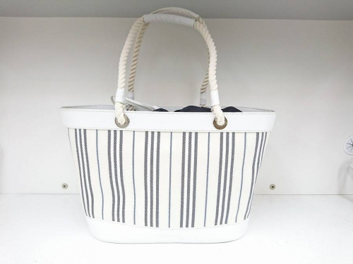 バッグのバーバリー