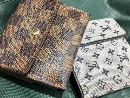 ブランド・ラグジュアリーの財布