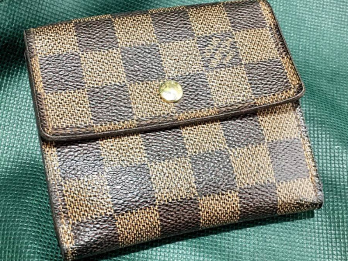 財布のLOUIS VUITTON(ルイ・ヴィトン）