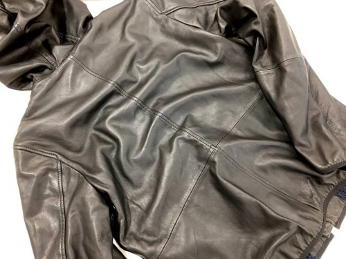 中古　洋服の東浦和　衣類