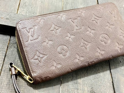 財布のLOUIS VUITTON(ルイ・ヴィトン)