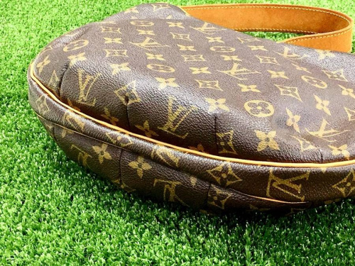 LOUIS VUITTON(ルイ・ヴィトン)の中古 ヴィトン