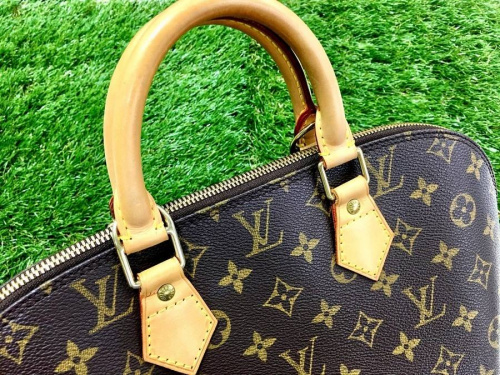 ハンドバッグの中古 LOUIS VUITTON 　ヴィトン