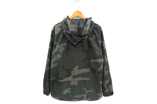 ジャケットのノースフェイス