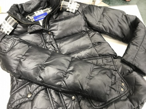 ダウンジャケットのBURBERRY　BLUE　LABEL