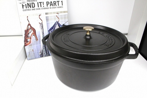 STAUB ストウブのキッチン 鍋