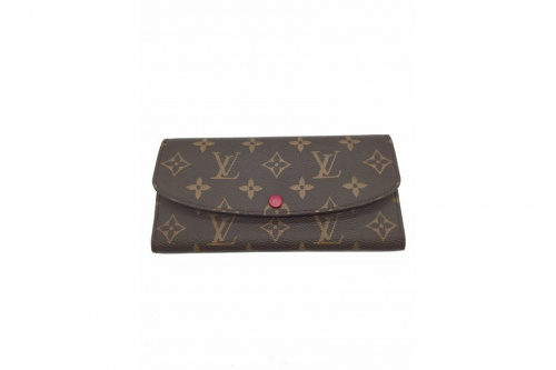LOUIS VUITTON　ルイ・ヴィトンの財布　モノグラム