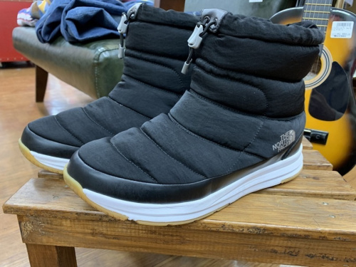 W ﾇﾌﾟｼ ﾌﾞｰﾃｨ ｳｫｰﾀｰﾌﾟﾙｰﾌ　VII ｼｮｰﾄのNF51790