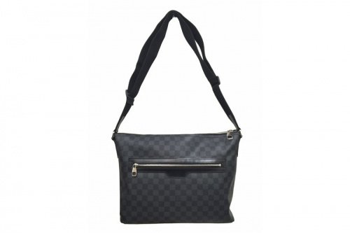 LOUIS VUITTON ルイ・ヴィトンのダミエ・グラフィット