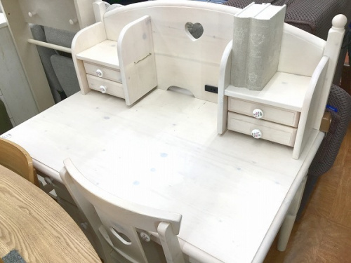 ソファー ダイニングセットのラック