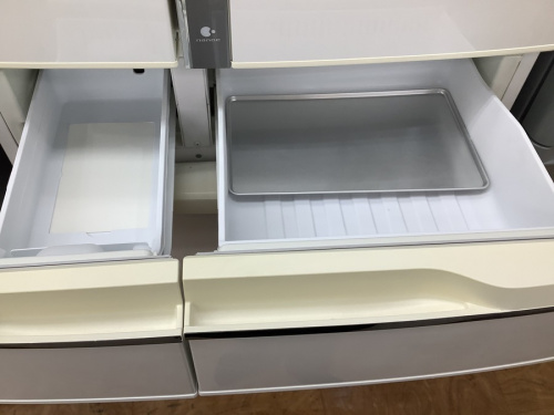 6ドア冷蔵庫のPanasonic