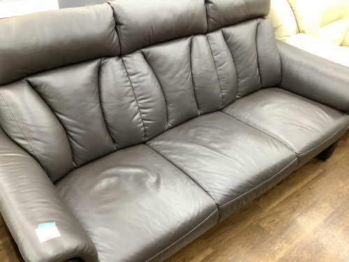 生活家具のソファー