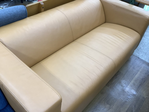 生活家具のソファー