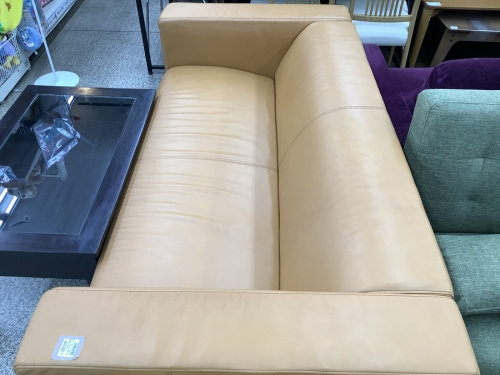 ソファのIKEA