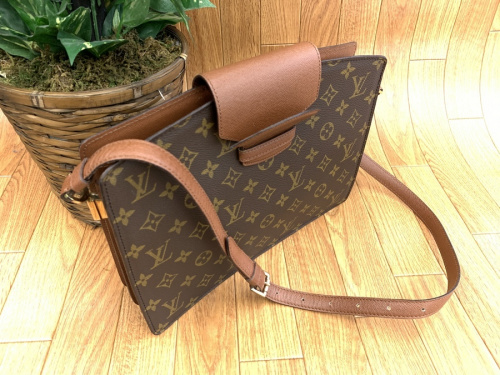 バッグ・財布のヴィトン買取　埼玉