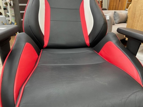AKRcingの中古家具　浦和