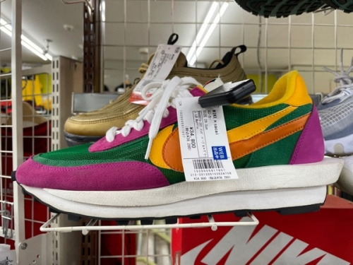 スニーカー　浦和のNIKE