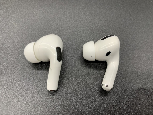 Air Pods ProのApple
