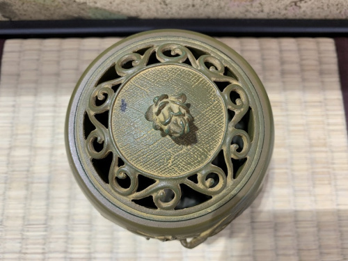 松鶴文香炉の高岡銅器