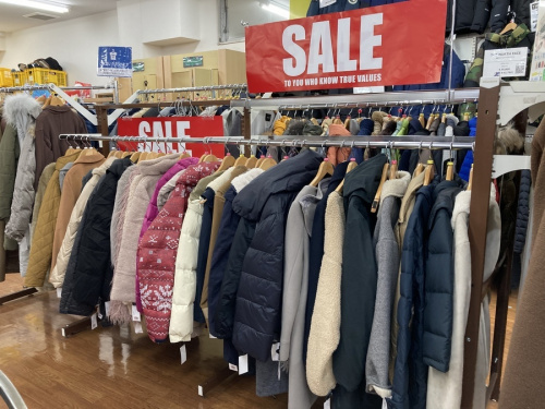 冬物アウターのダウンジャケット