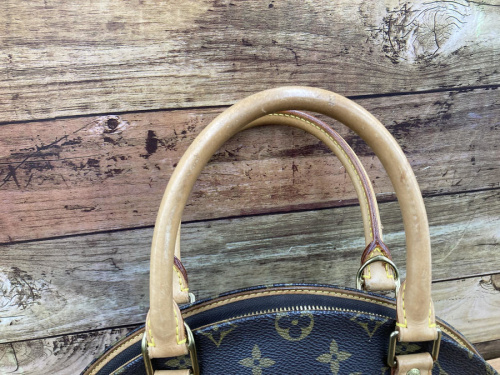 LOUIS VUITTONのさいたま市