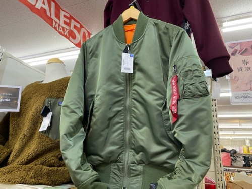 トレンチコートの古着