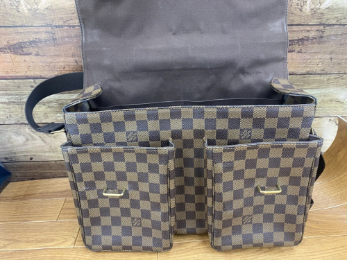 ルイヴィトンのLOUIS VUITTON