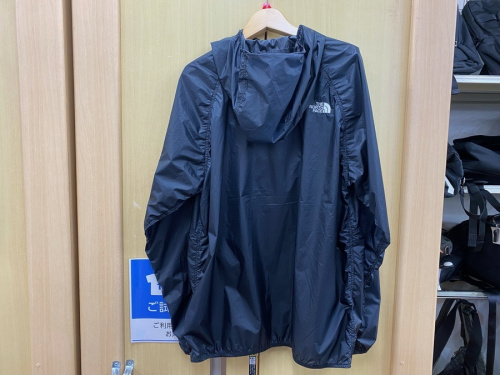 ジャケットのフリーランアノラック