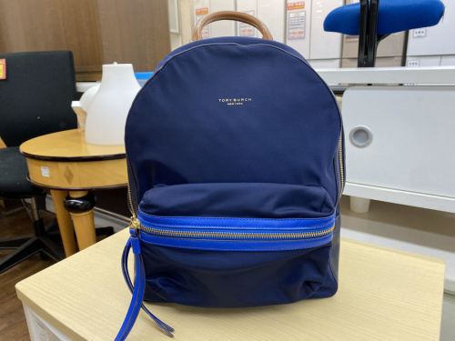 バッグのナイロンデイパック