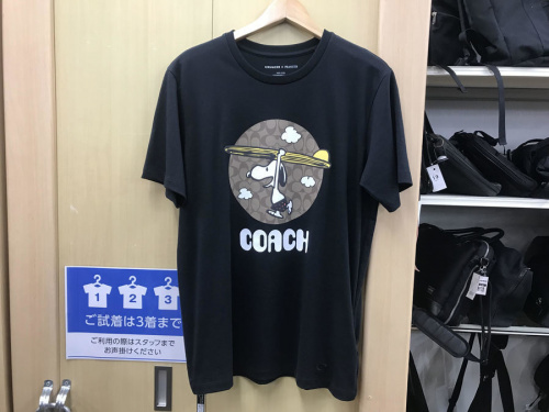 COACHのプリントTシャツ