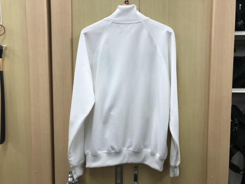 トラックジャケットのFRED PERRY