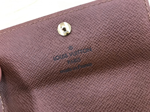LOUIS VUITTONのコインケース
