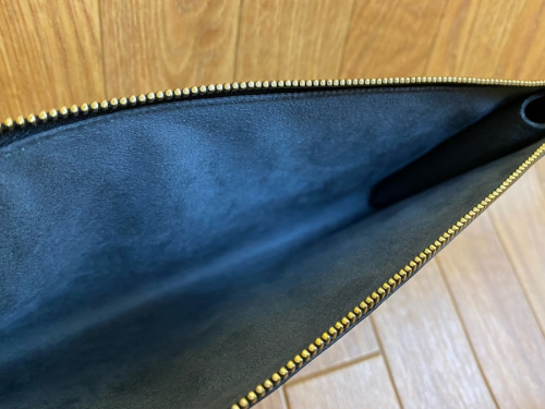 ポシェットのLOUIS VUITTON