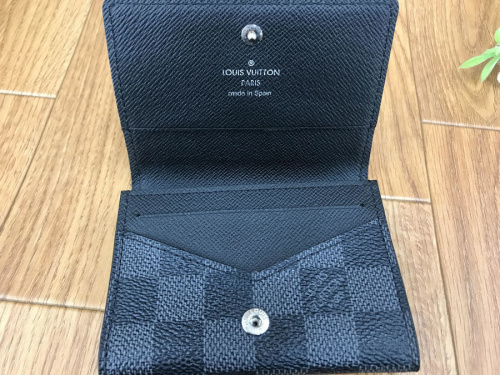 ダミエのLOUIS VUITTON