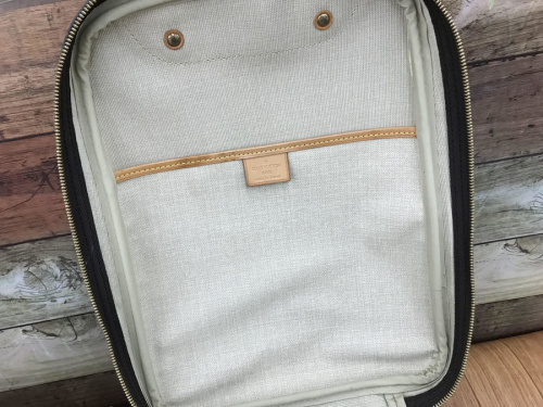 LOUIS VUITTONの東浦和