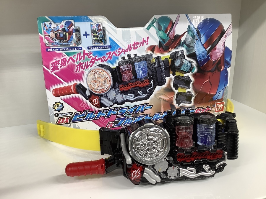 仮面ライダー　ビルド　ビルドドライバー　＋　プレバングッズ 仮面ライダービルド SUPER BEST 変身ベルト DXビルドドライバー
