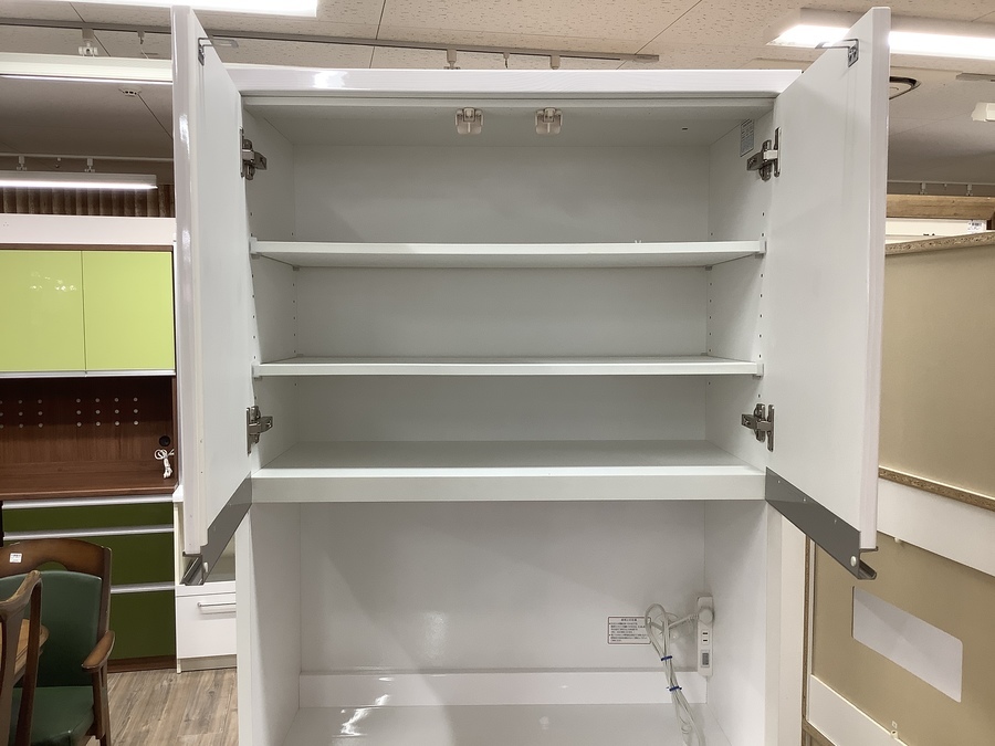ホワイトカラーのニトリ食器棚が入荷しました！【愛知蟹江店】｜2021年 