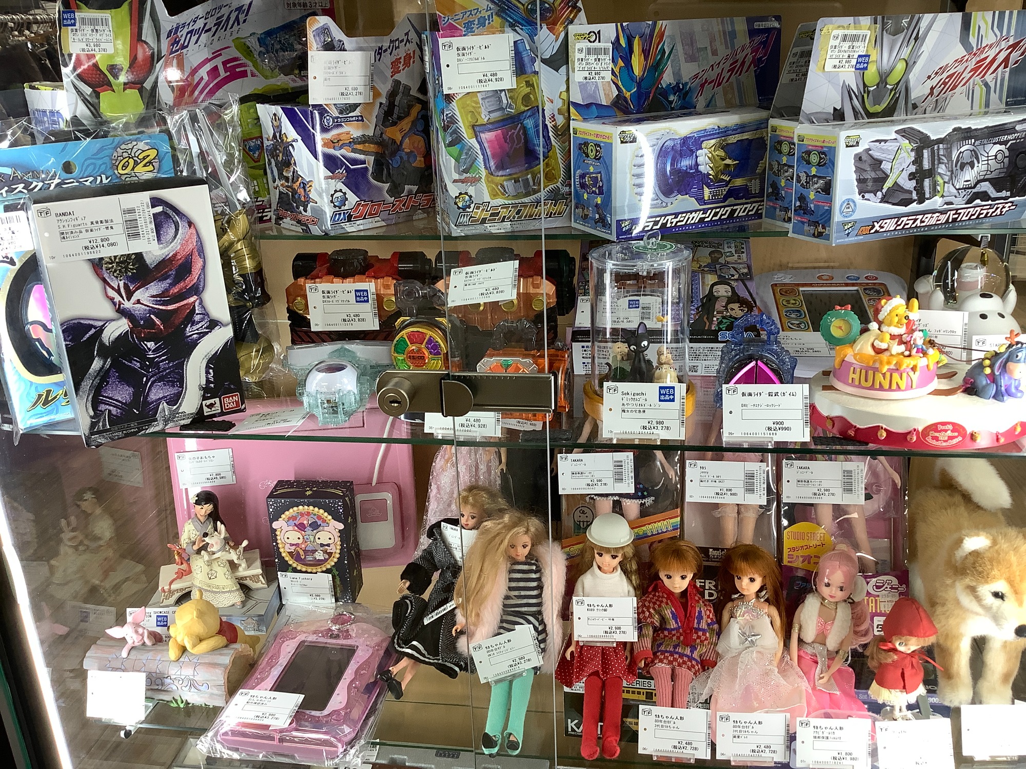 Disney(ディスニー)から魔法使いの弟子ミッキーが入荷致しました