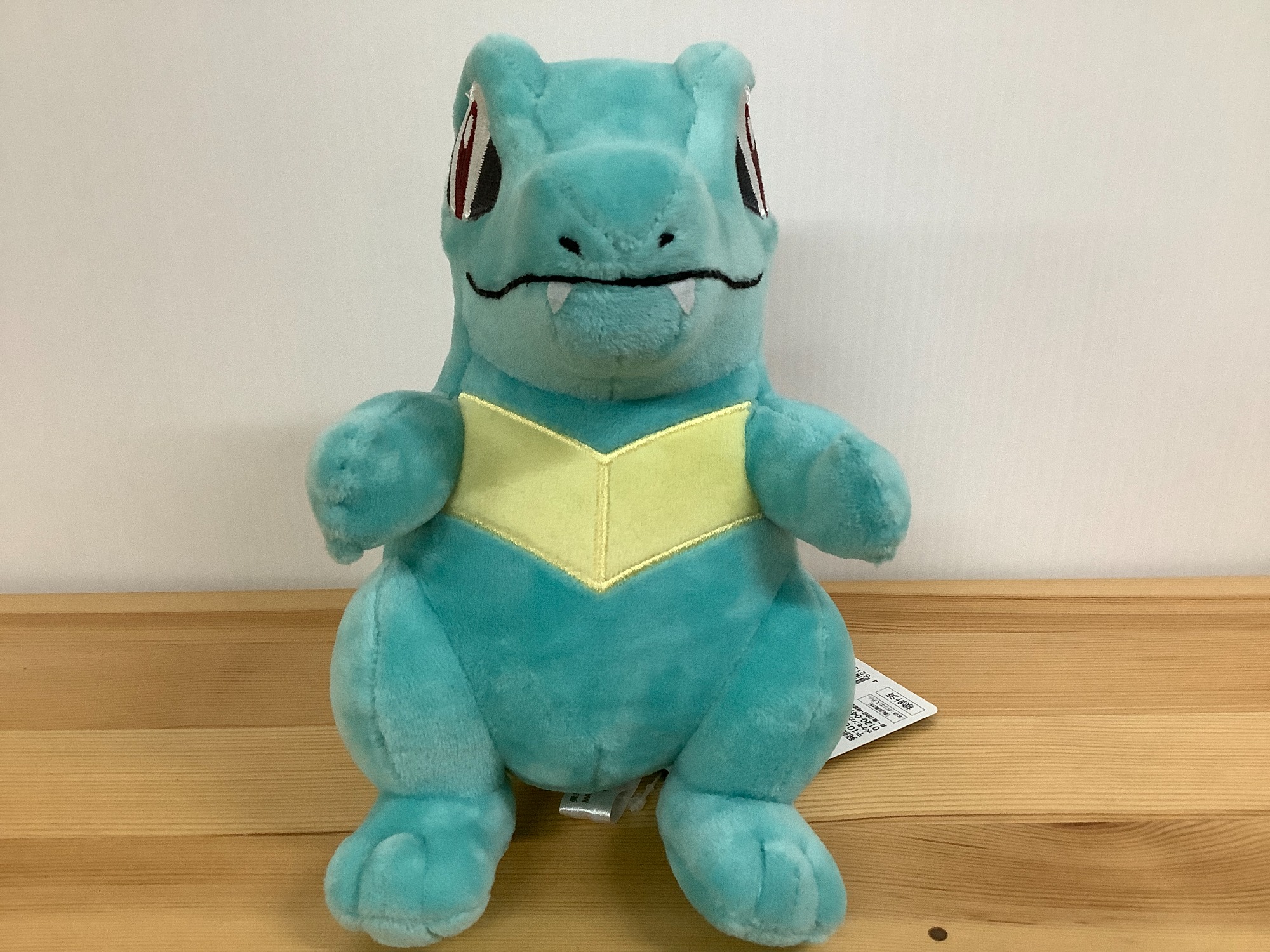 ポケモンの公式ぬいぐるみ、ワニノコ、ポニータが入荷致しました