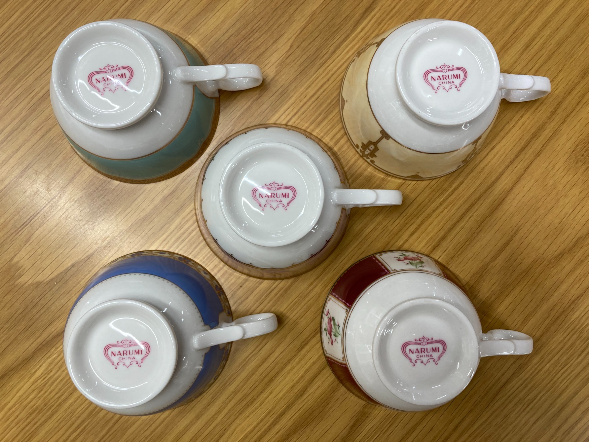 スマホで購入】NARUMI(ナルミ)のカップ&ソーサー5Pセットを買取入荷