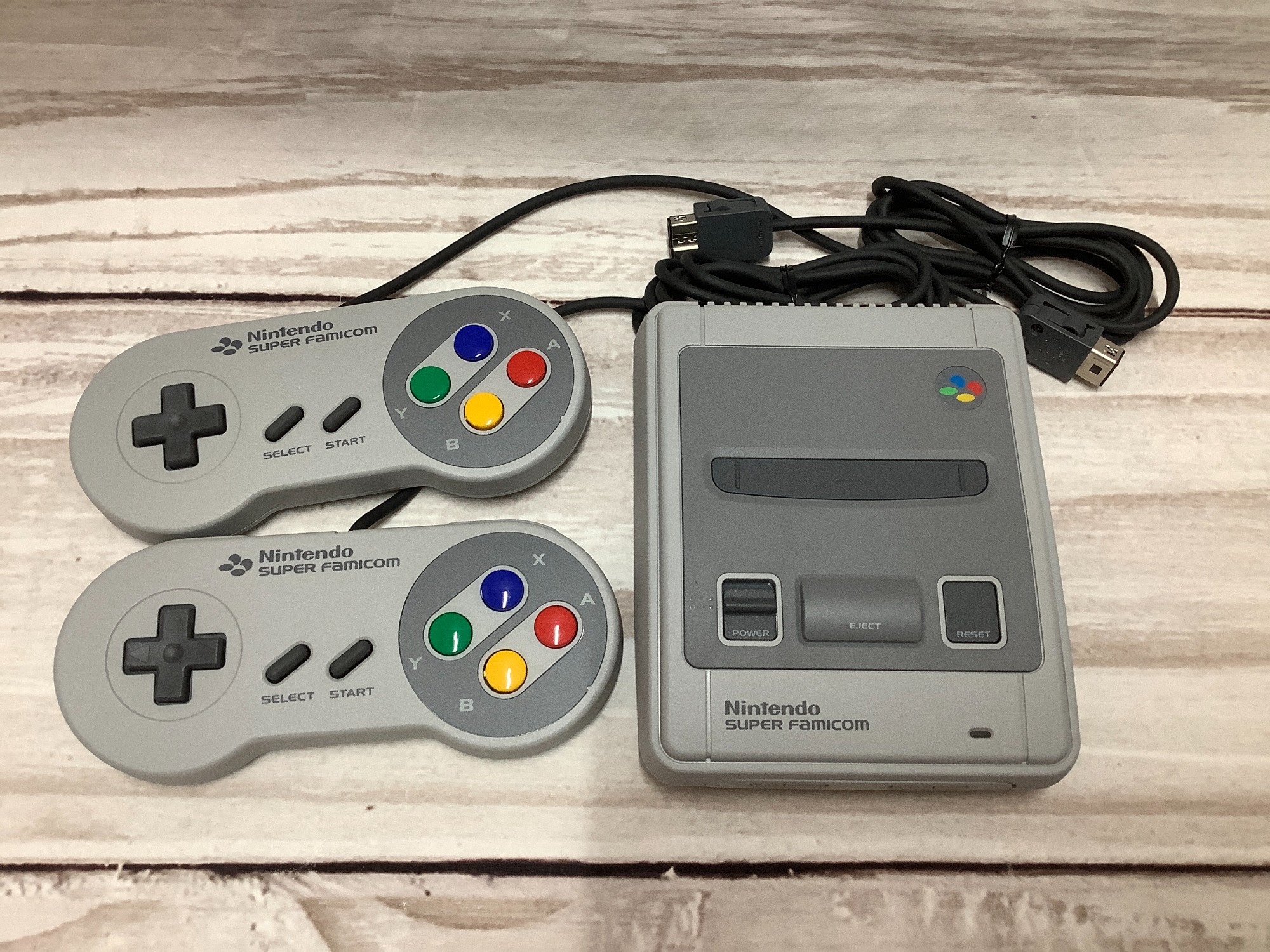 ニンテンドー スーパーファミコン クラシック ミニ　Nintendo Amazon | 【整備済み品】 Nintendo ニンテンドー クラシックミニ