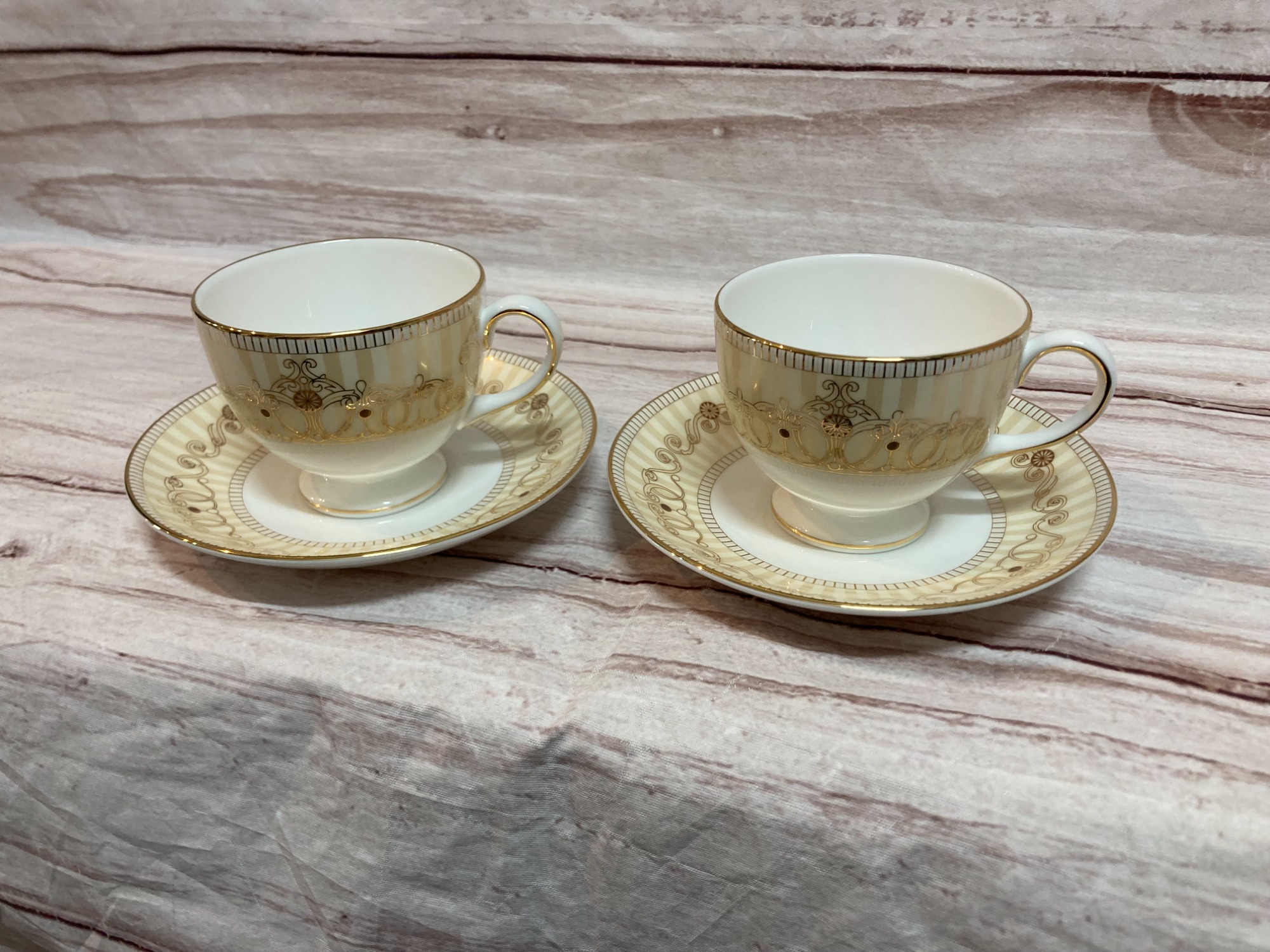 未使用品！Wedgwood(ウェッジウッド)のアレクサンドロ・シャンパン2P