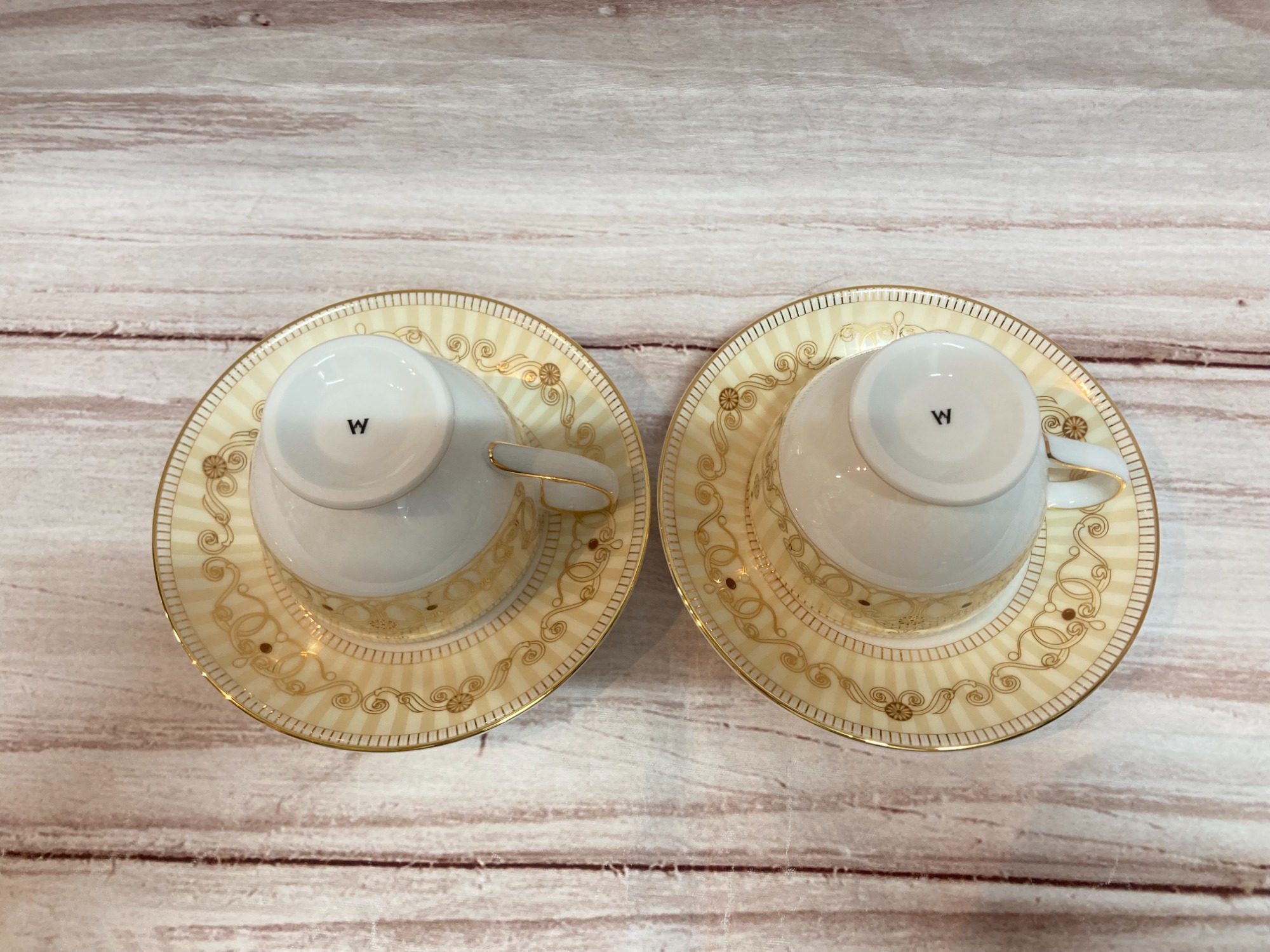 未使用品！Wedgwood(ウェッジウッド)のアレクサンドロ・シャンパン2P